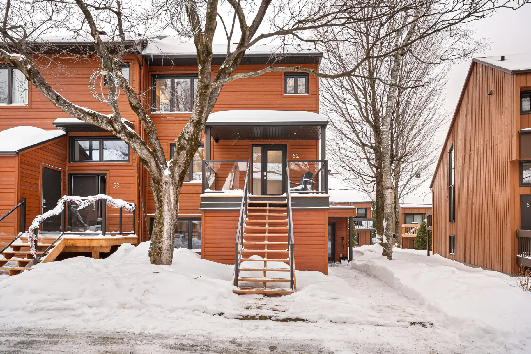 Les Domaines de la Montagne, Maisons · livré, Mont-Sainte-Anne (Québec)